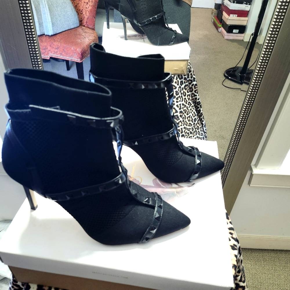 Jessica Simpson Knit Studded Booties, Black, Size 11